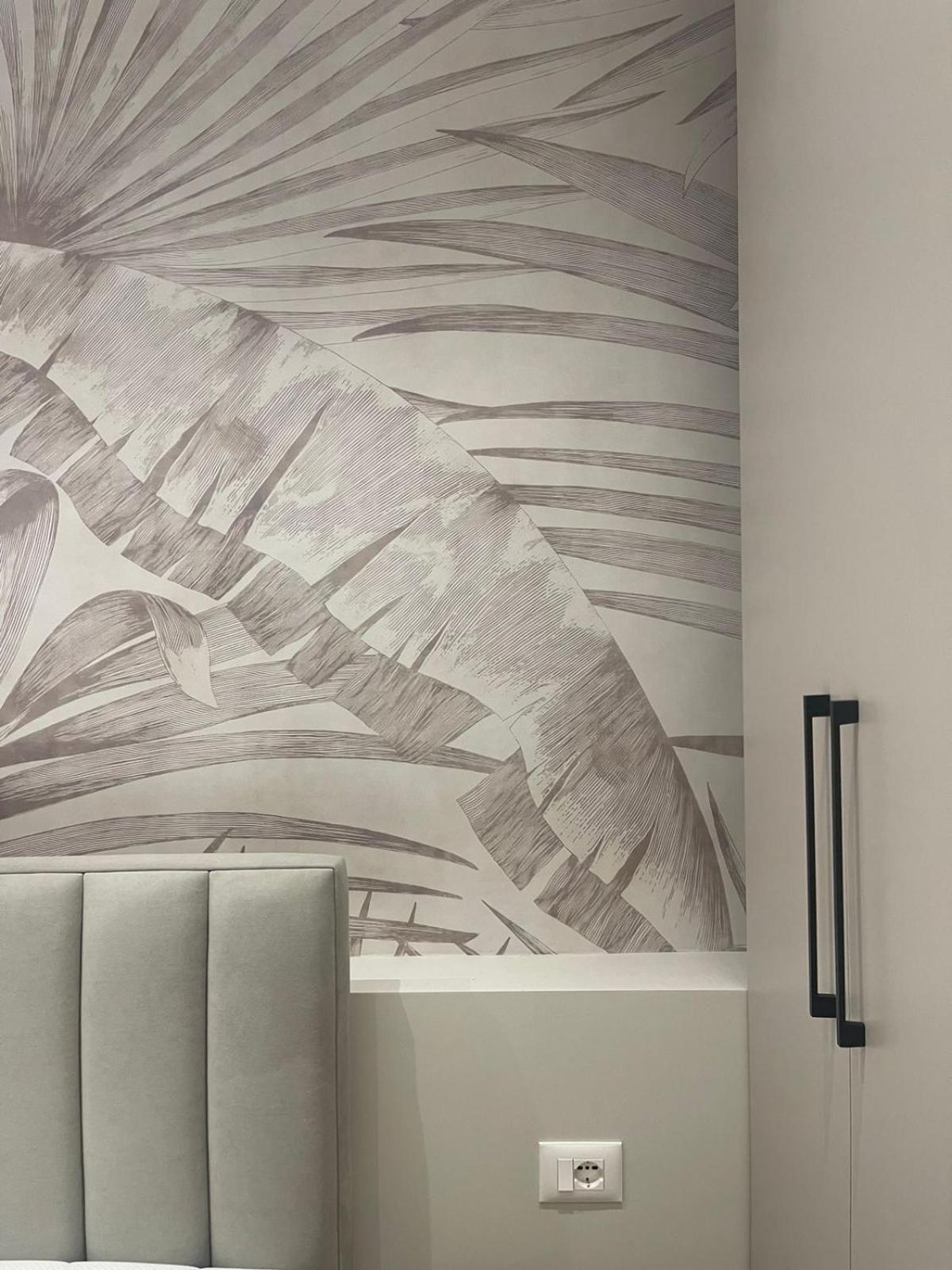 Goat Apartments Тирана Екстериор снимка